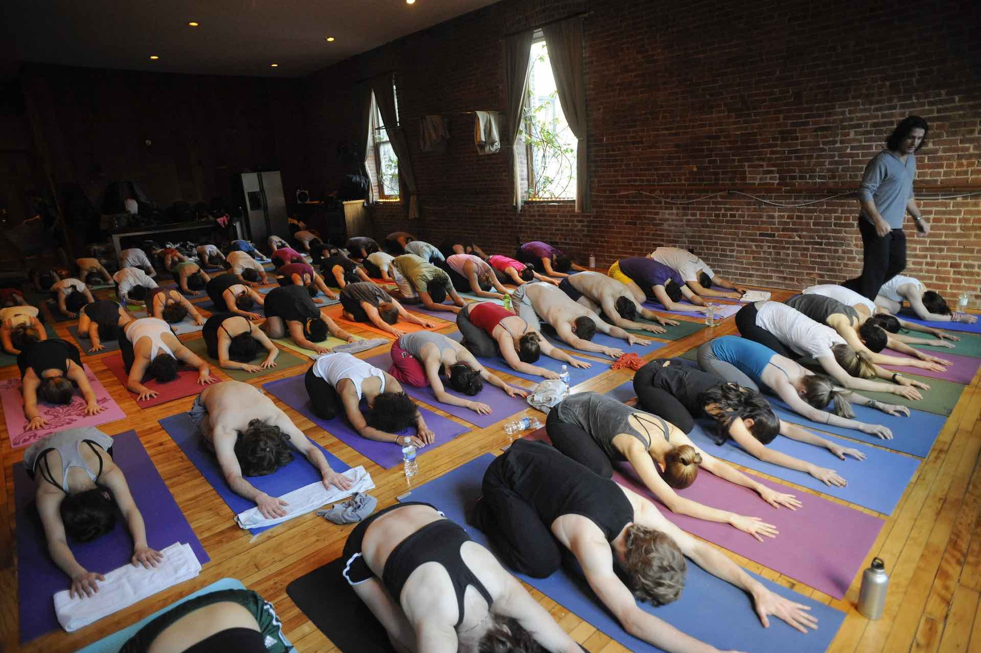 yoga and cults